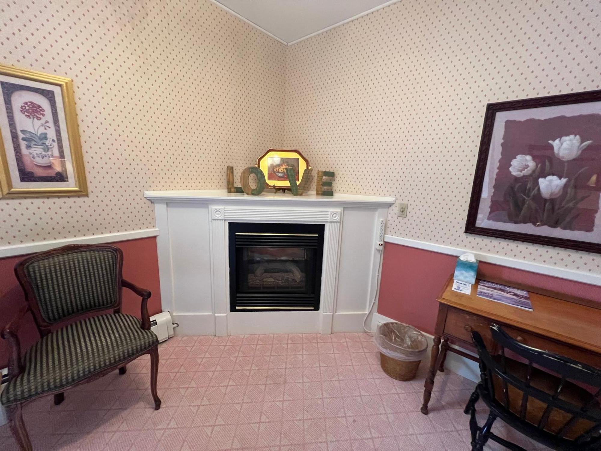 Echo Lake Inn (Adults Only) Plymouth 외부 사진