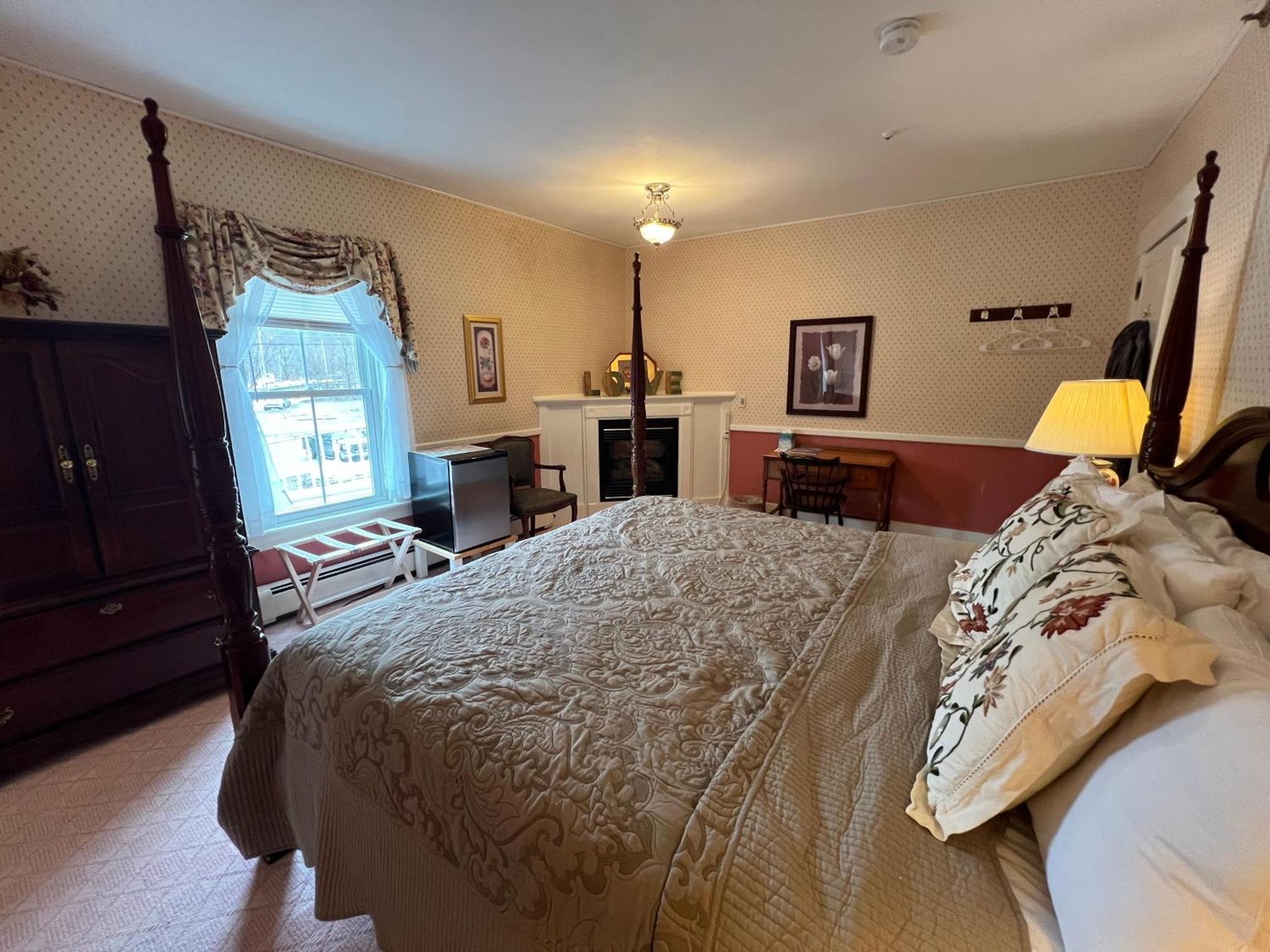 Echo Lake Inn (Adults Only) Plymouth 외부 사진